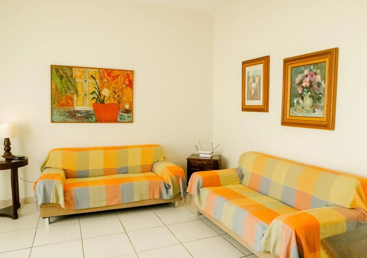 Terreo 3Qtos,6Camas,3Tvs Apartment Cabo Frio